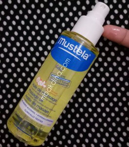 Review Mustela Massage Oil